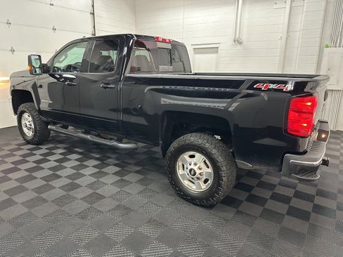 Used 2015 Chevrolet Silverado 2500 LT w/ LT Convenience Package image 6