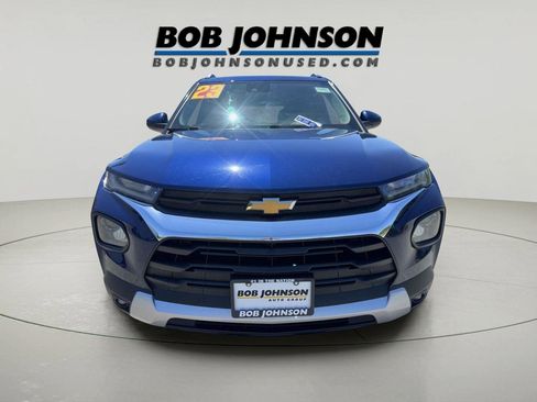 Used 2023 Chevrolet TrailBlazer LT w/ Convenience Package AWD/4WD image 8