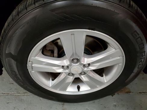 Used 2017 Chevrolet Trax LT w/ Driver Confidence Package image 28