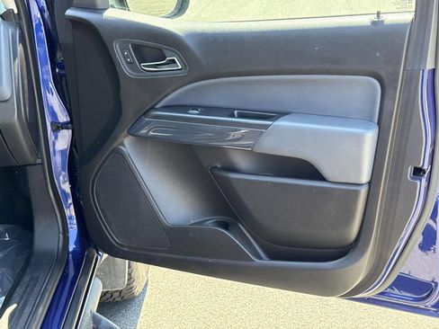 Used 2016 Chevrolet Colorado Z71 AWD/4WD image 25