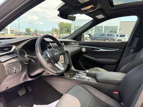 Used 2024 INFINITI QX50 Sport FWD image 16