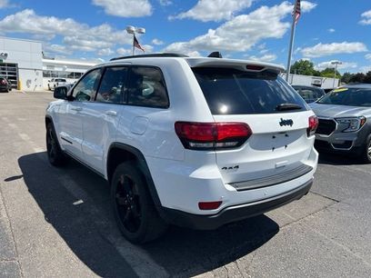Used 2019 Jeep Grand Cherokee Laredo