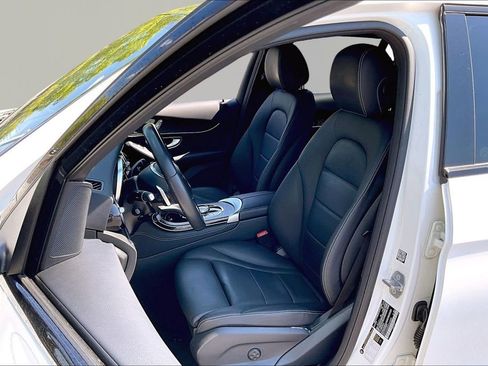 Used 2018 Mercedes-Benz GLC 300 4MATIC image 15
