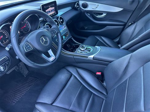 Used 2018 Mercedes-Benz C 300 Sedan image 10