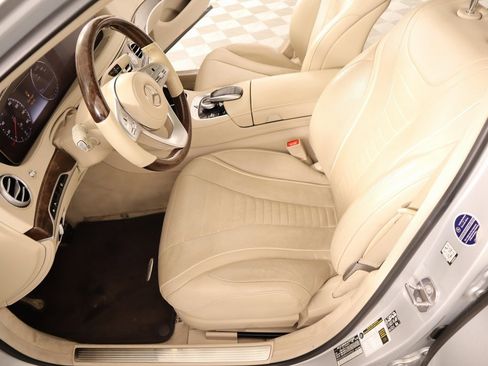 Used 2019 Mercedes-Benz S 560 Sedan image 11