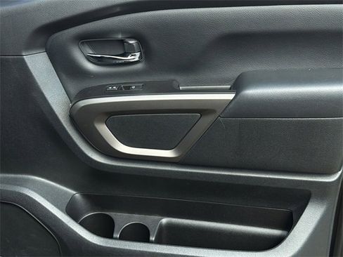 Used 2024 Nissan Titan SV w/ SV Bronze Edition Package image 37