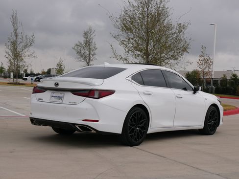 Used 2021 Lexus ES 350 F Sport w/ Protection Package (P3) FWD image 9