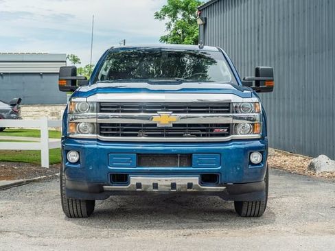 Used 2015 Chevrolet Silverado 3500 LT w/ LT Fleet Convenience Package AWD/4WD image 9