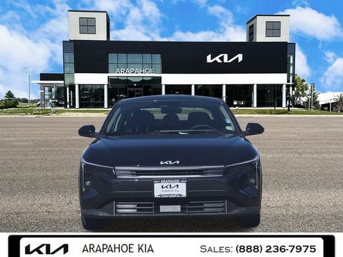 New 2026 Kia K4 LXS image 3