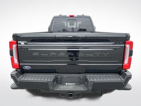 Used 2026 Ford F250 Platinum AWD/4WD image 3