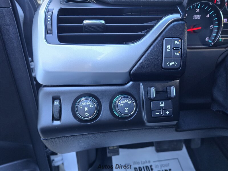Used 2019 Chevrolet Tahoe 4WD Premier w/ RST EDITION image 35