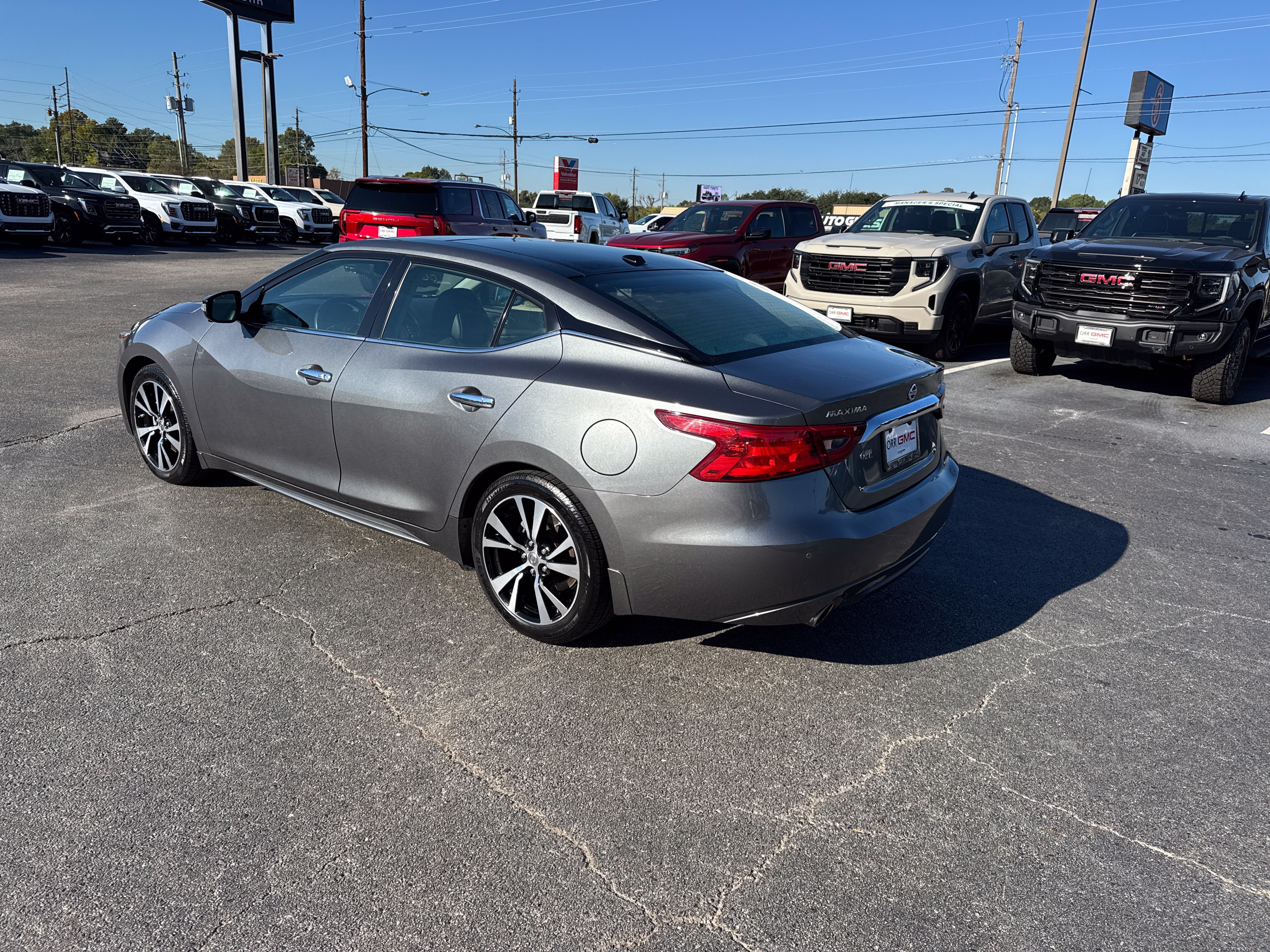 Used 2018 Nissan Maxima Platinum FWD image 3