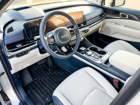 New 2026 Kia Carnival SX Prestige image 15