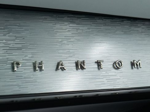 Certified 2026 Rolls-Royce Phantom Sedan RWD image 48