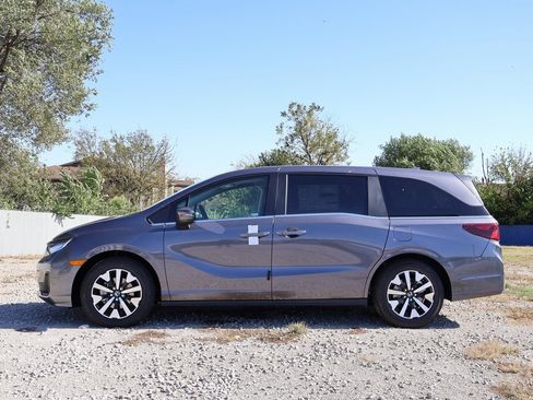 New 2026 Honda Odyssey Sport-L image 2