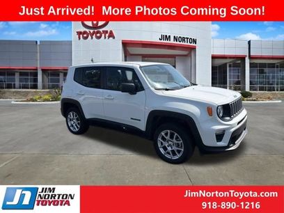 Used 2023 Jeep Renegade Latitude