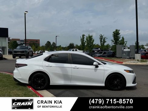 Used 2023 Toyota Camry LE FWD image 8