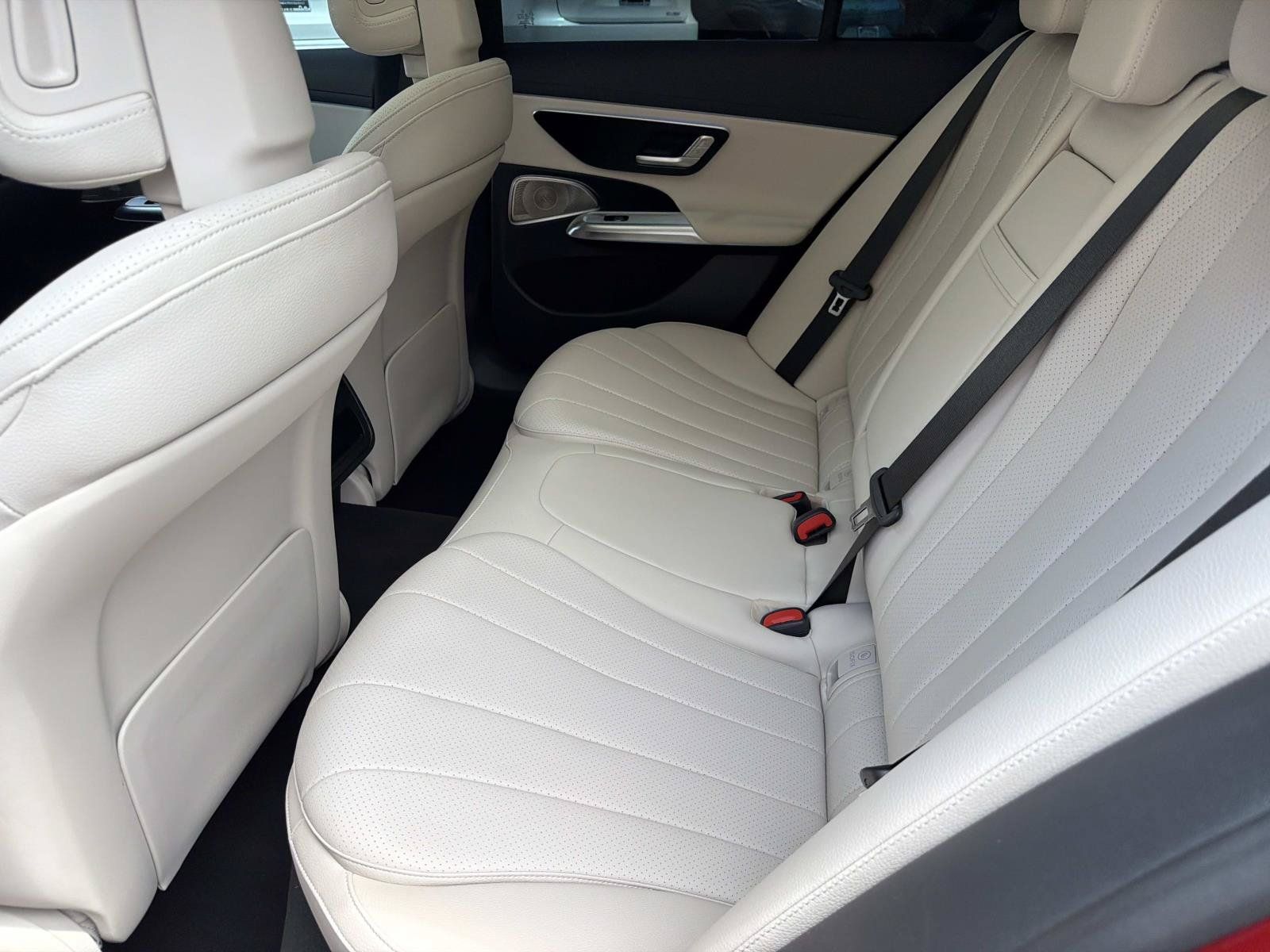 Certified 2025 Mercedes-Benz E 350 4MATIC Sedan w/ Driver Assistance Package image 12
