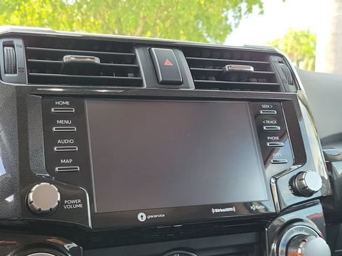 Used 2022 Toyota 4Runner TRD Off-Road Premium w/ Moonroof Package AWD/4WD image 25