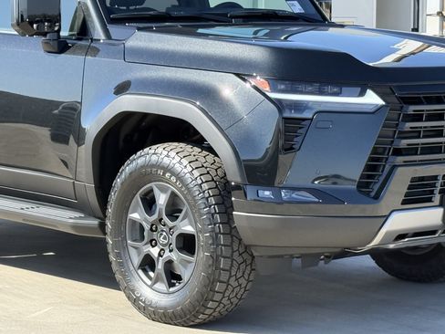 New 2026 Lexus GX 550 AWD/4WD image 4
