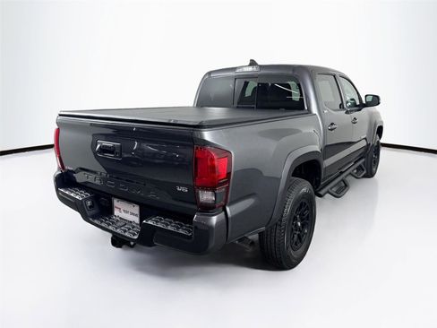Certified 2022 Toyota Tacoma SR5 image 6