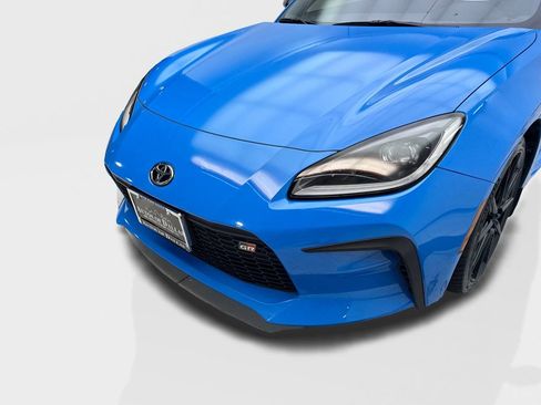 Used 2023 Toyota GR86 Premium RWD image 16