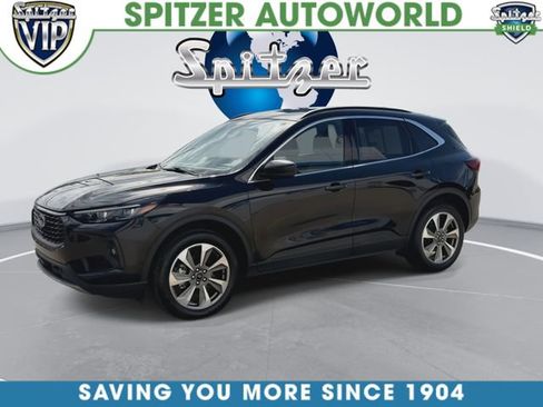 Used 2025 Ford Escape Platinum AWD/4WD image 5