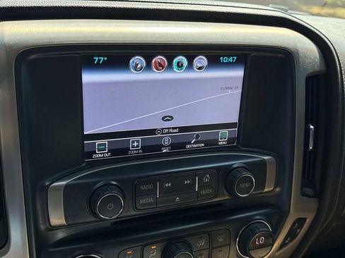 Used 2018 GMC Sierra 2500 Denali w/ Duramax Plus Package AWD/4WD image 38