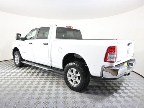 Used 2023 RAM 2500 Big Horn w/ Level 1 Equipment Group AWD/4WD image 4