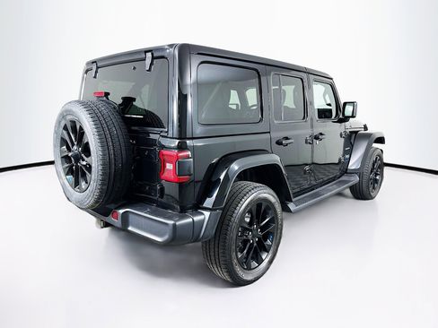 Used 2023 Jeep Wrangler Sahara w/ Cold Weather Group image 9