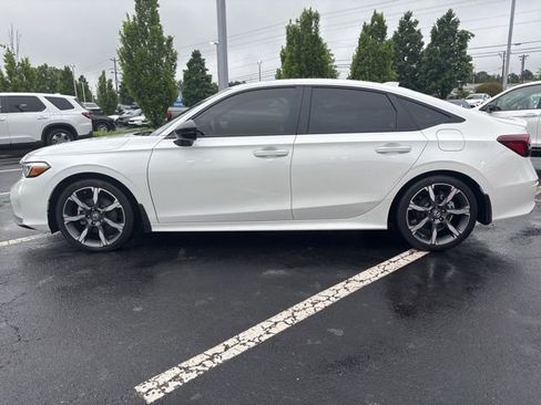 Used 2025 Honda Civic Sport Touring image 11