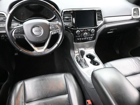 Used 2020 Jeep Grand Cherokee Limited w/ Trailer Tow Group IV image 14