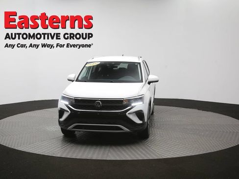 Used 2024 Volkswagen Taos SE FWD image 52