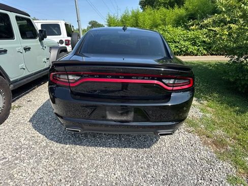 Used 2023 Dodge Charger SXT w/ Blacktop Package AWD/4WD image 5