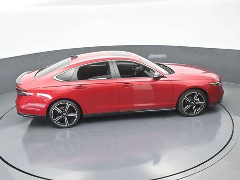 Used 2024 Honda Accord Sport image 54