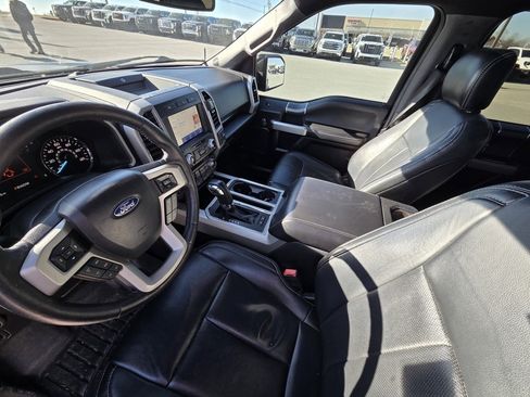 Used 2019 Ford F150 Lariat w/ Equipment Group 502A Luxury image 10