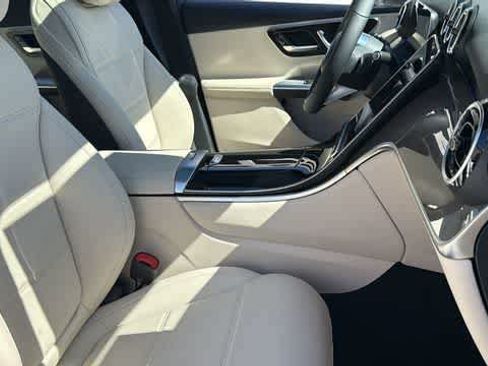 Certified 2026 Mercedes-Benz GLC 300 4MATIC image 24