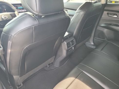 Certified 2025 Nissan Murano SL w/ Cargo Package AWD/4WD image 14