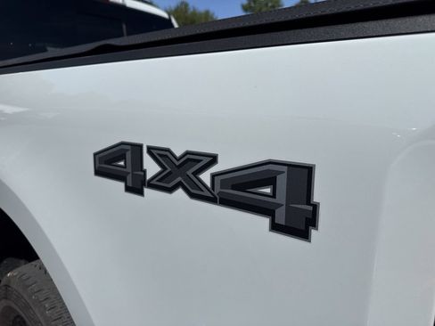 Used 2025 Ford F250 XLT w/ Black Appearance Package AWD/4WD image 17