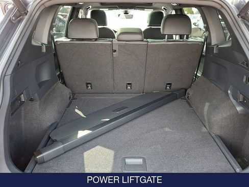 Used 2021 Volkswagen Tiguan SEL Premium R-Line image 28