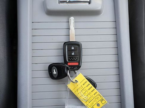 Used 2014 Honda CR-V EX image 36