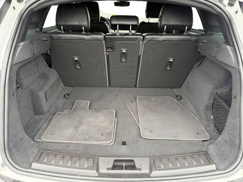 Used 2020 Land Rover Range Rover Evoque S image 17