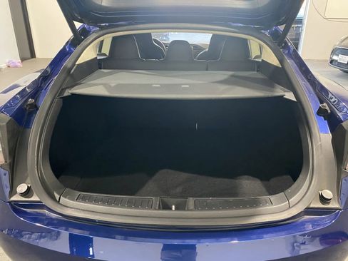 Used 2016 Tesla Model S AWD image 8