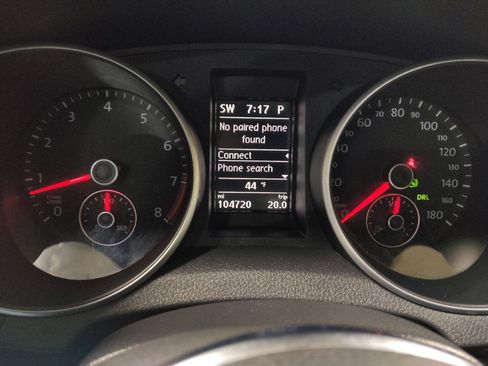 Used 2013 Volkswagen GTI 2-Door image 23