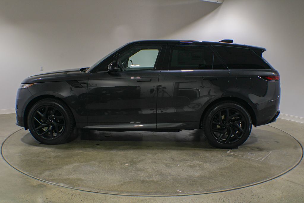 New 2026 Land Rover Range Rover Sport Dynamic SE AWD/4WD image 3