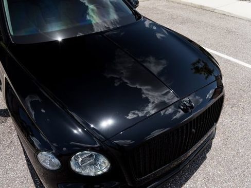 Used 2023 Bentley Flying Spur Azure AWD/4WD image 14