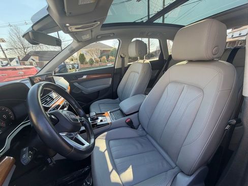 Used 2021 Audi Q5 2.0T Premium Plus AWD/4WD image 10