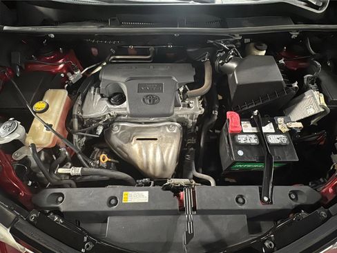 Used 2018 Toyota RAV4 XLE FWD image 9