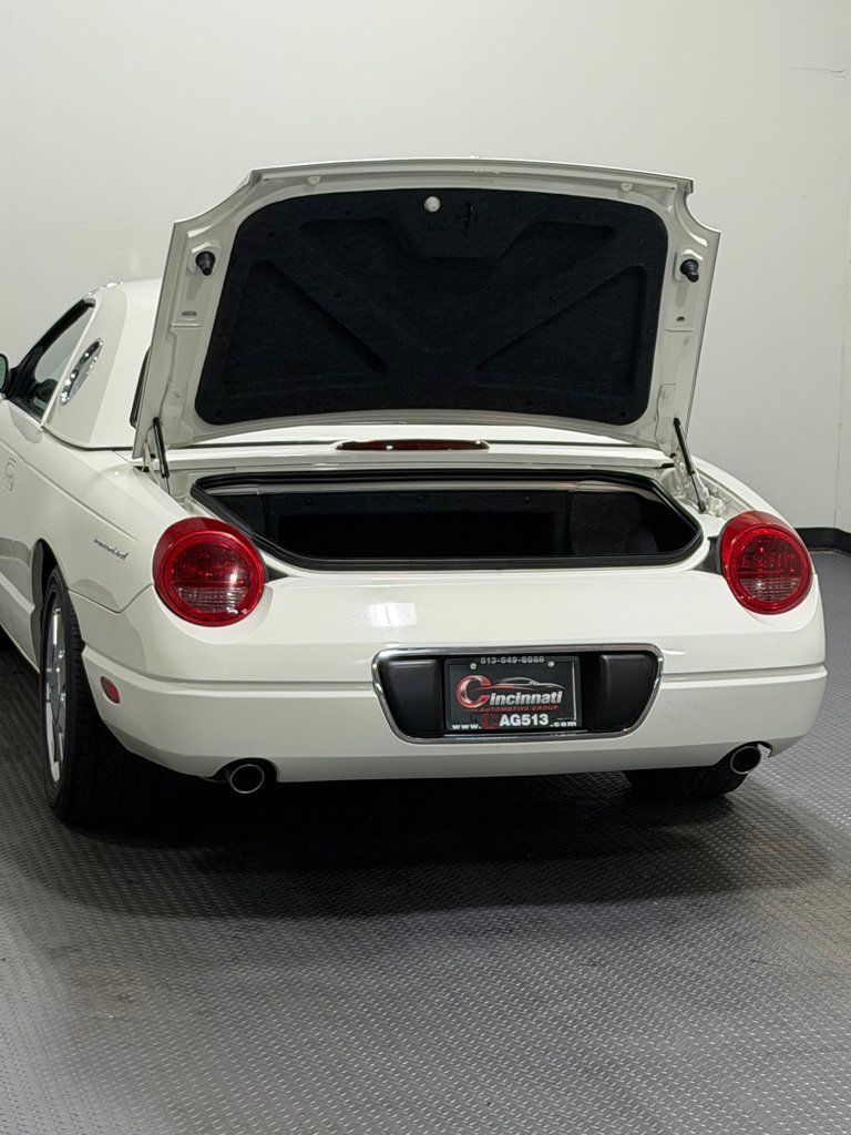 Used 2003 Ford Thunderbird RWD image 10