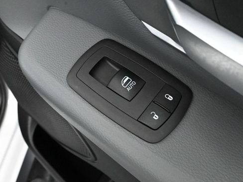 Used 2022 RAM 1500 Big Horn AWD/4WD image 49